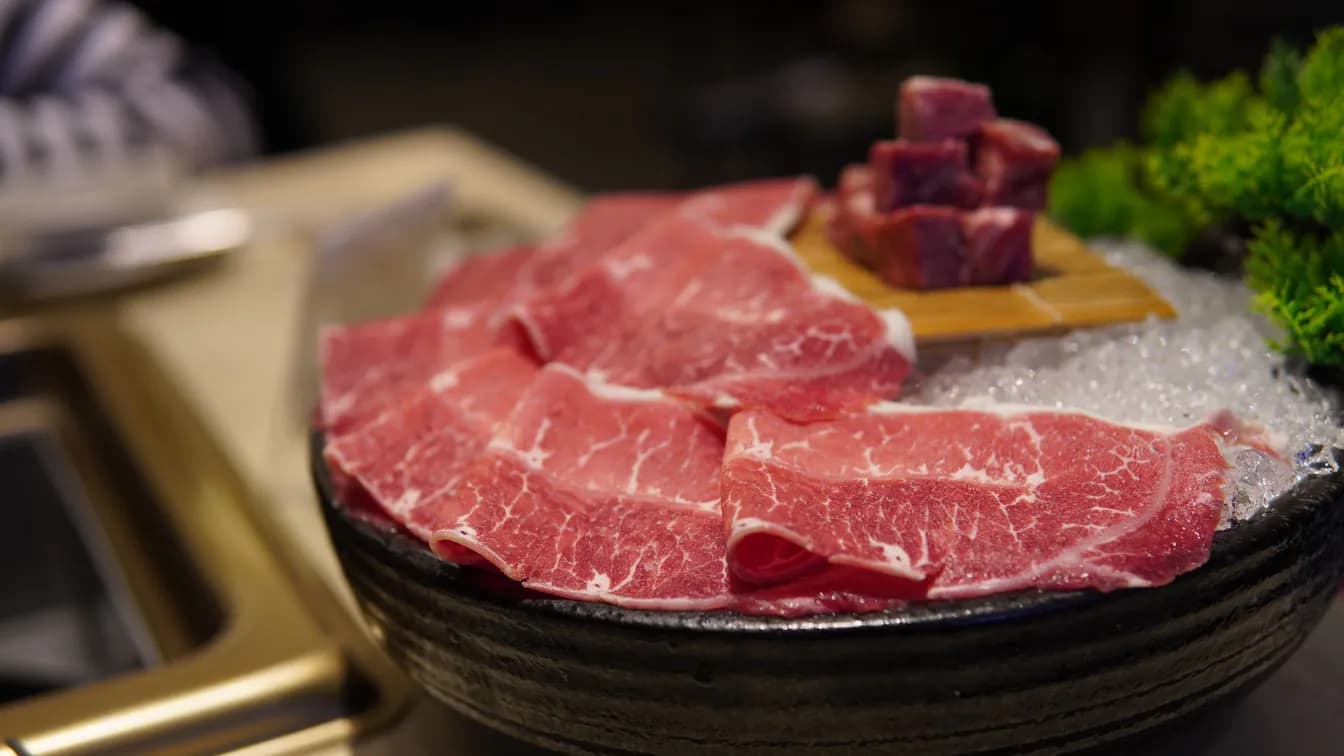 P8. Sliced Beef
