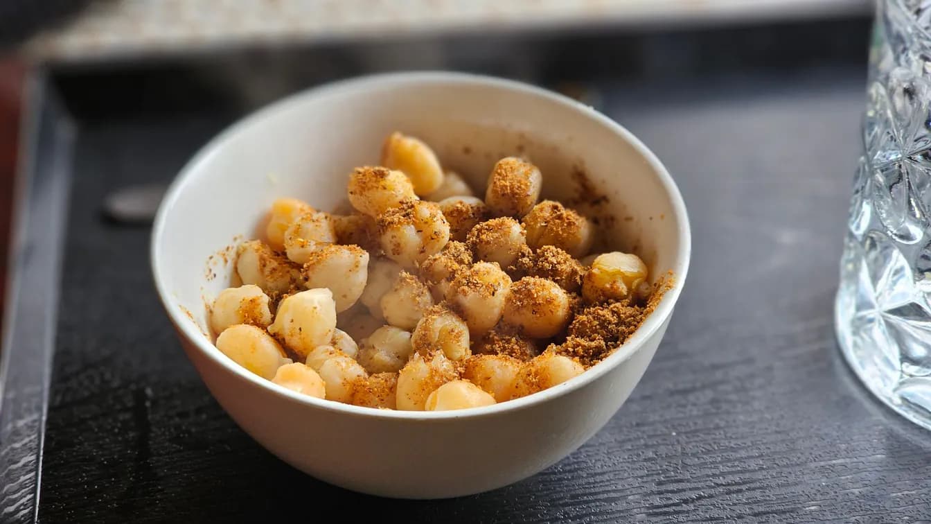 Buttery Macadamia Nut