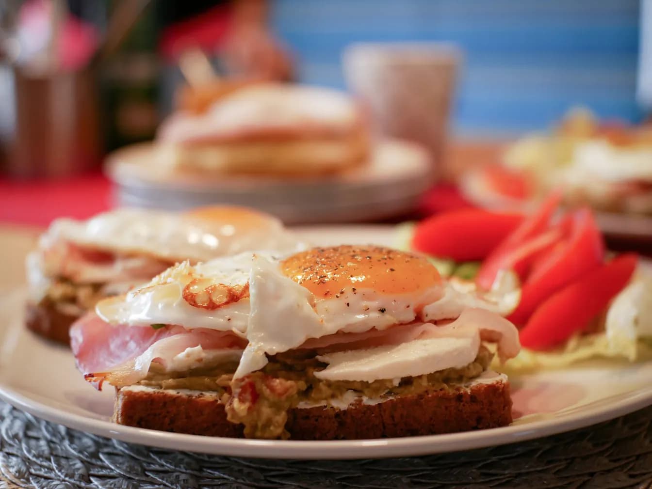 Avocado Breakfast Sandwich