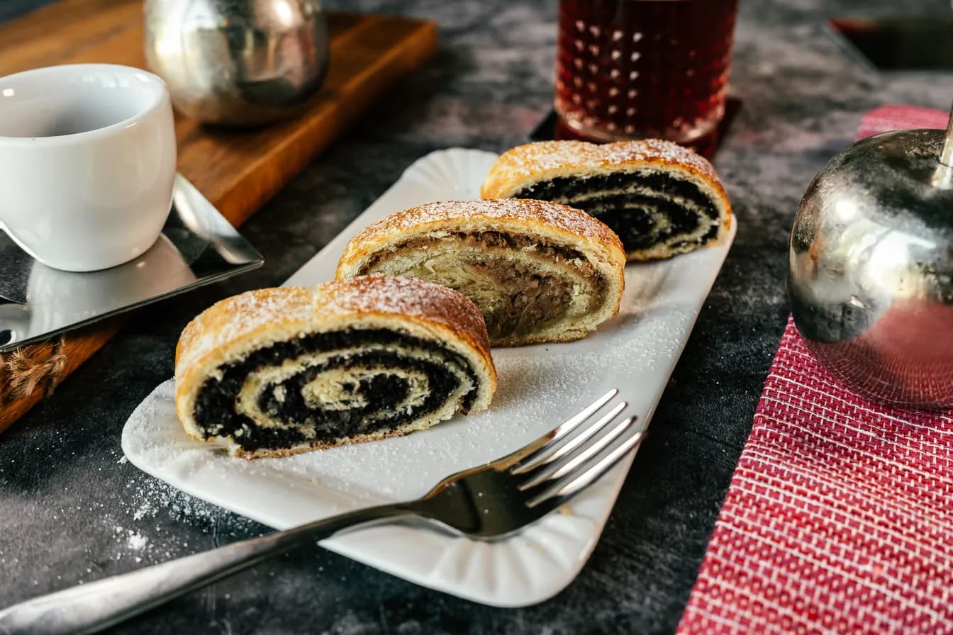 Poppyseed Strudel