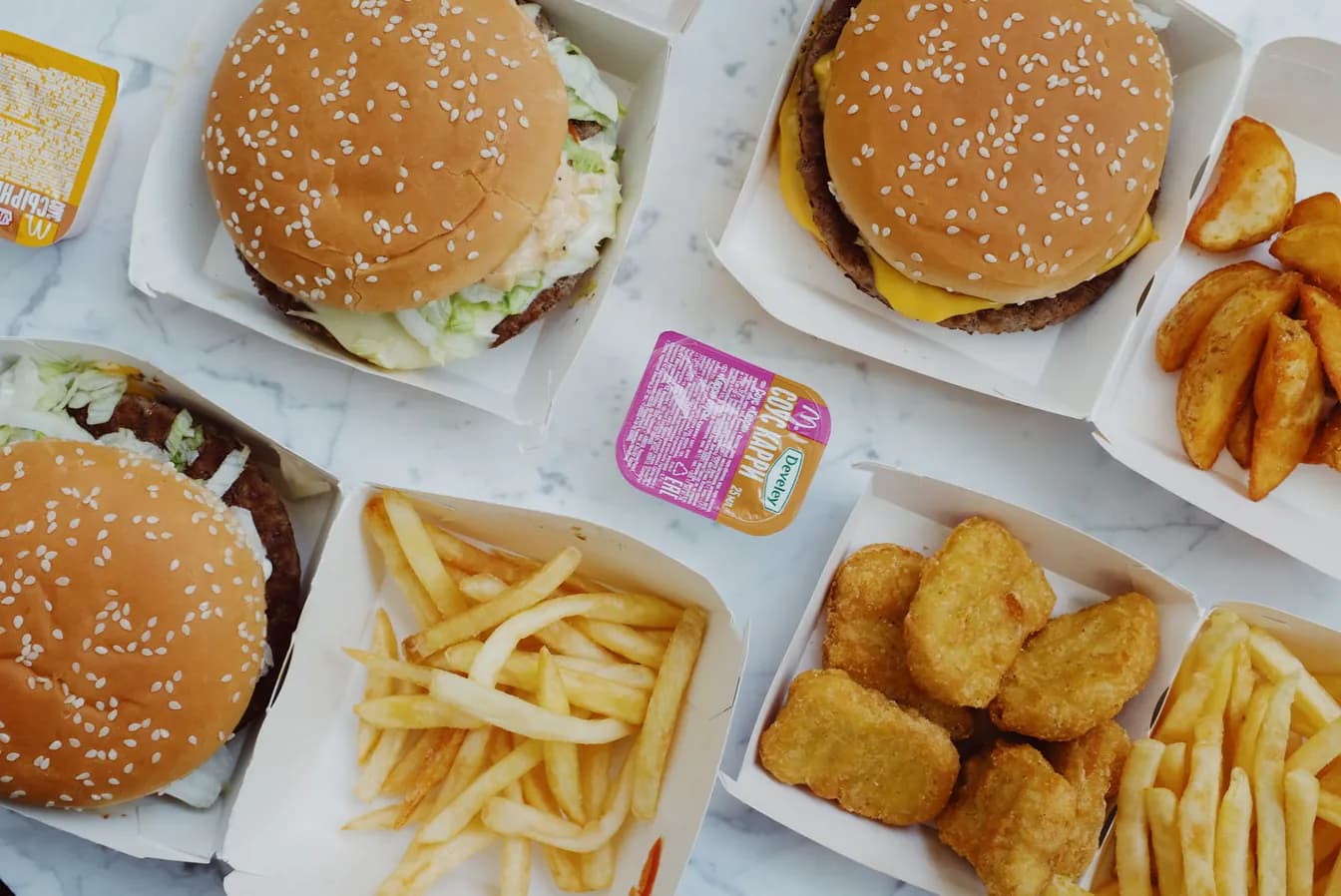 6 Count Campero Nuggets Meal (100% White Meat)