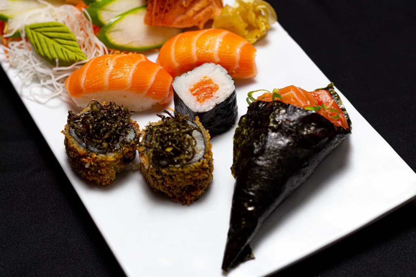 Good to be the King Temaki (2 pcs)