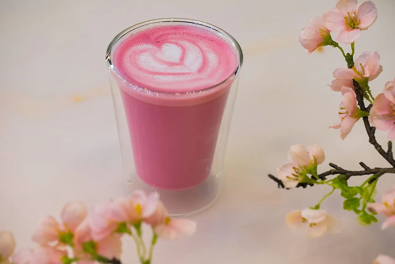 Sakura Latte