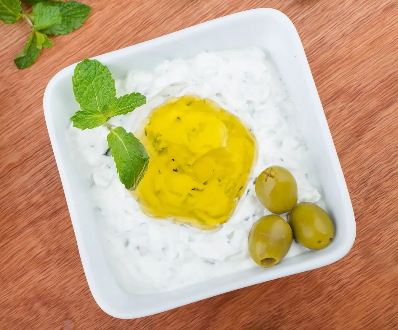 Tzatziki Sauce with Pita