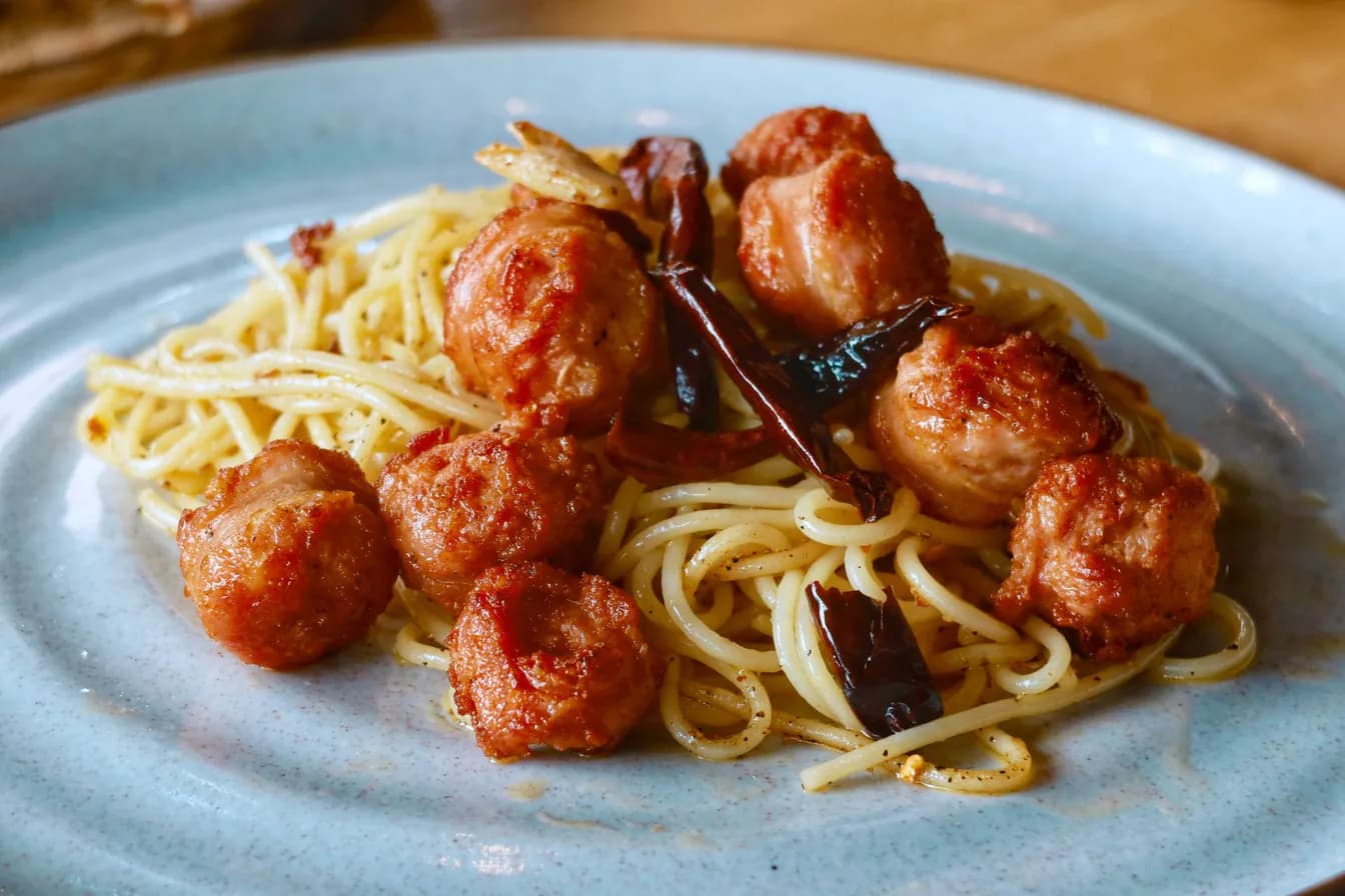 Spaghetti & Meatballs