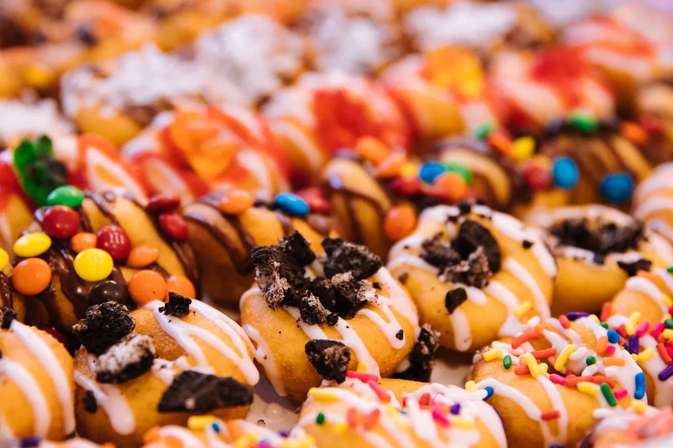 24 COUNT ASSORTED DOUGHNUT DOTS