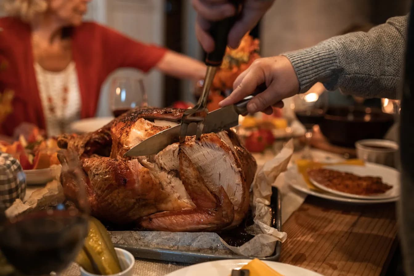 Half Pan – Thanksgiving Feast (Serves 8-10)