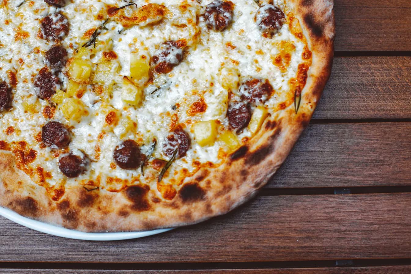 Molinari Pepperoni and Fennel Sausage Pizza