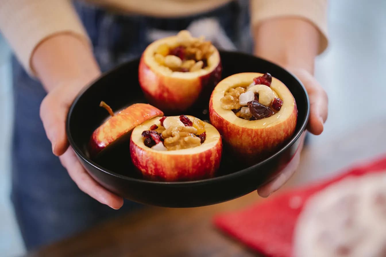 Hot Baked Apples