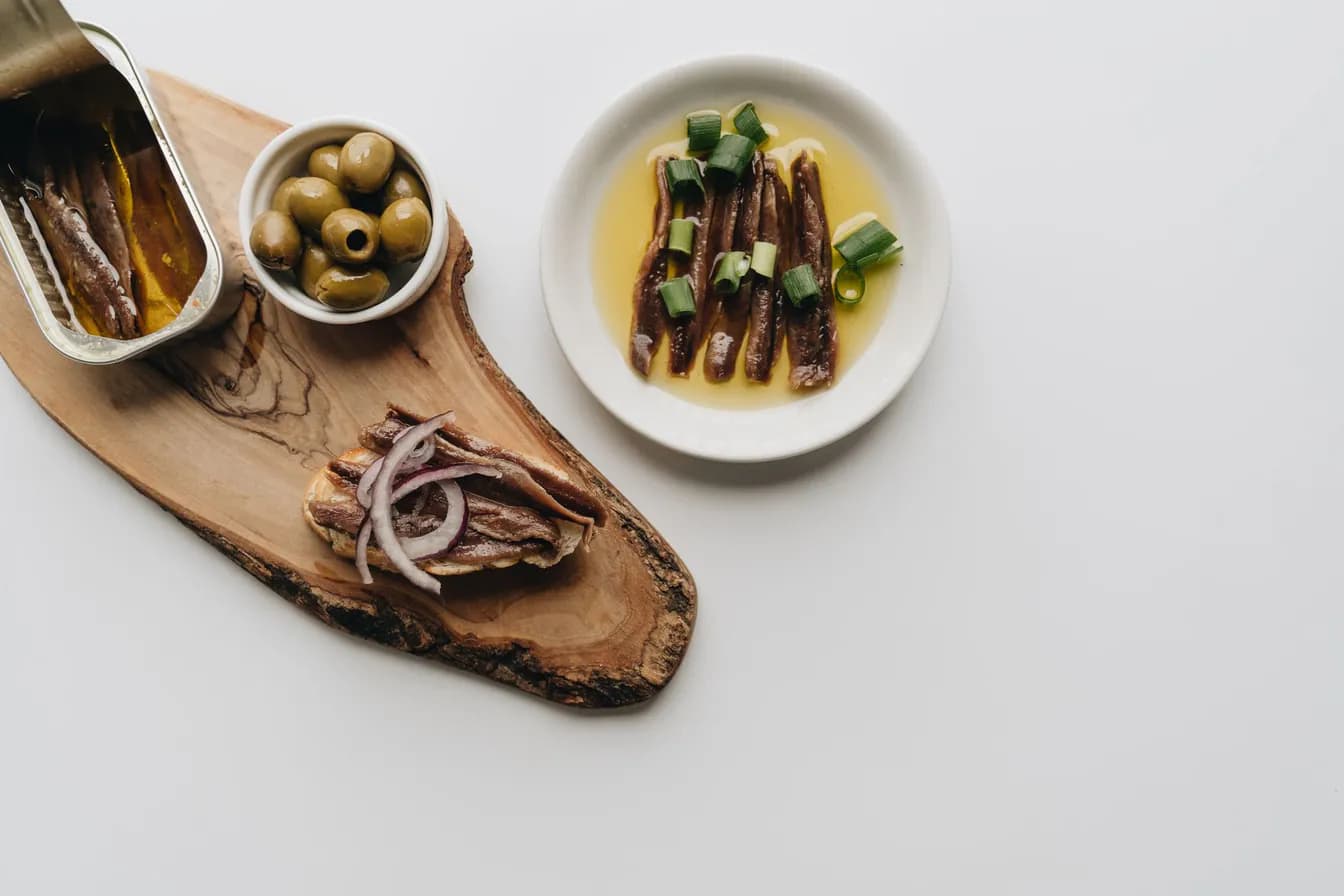 Italian Pasta with Anchovies Salad