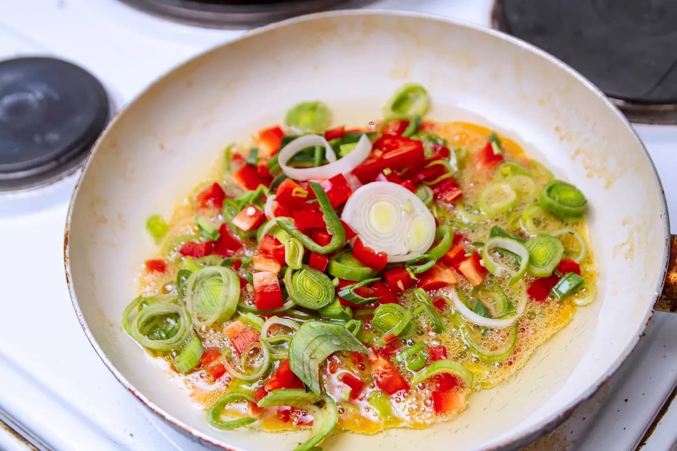 Vegetable Sauté (Güveç)