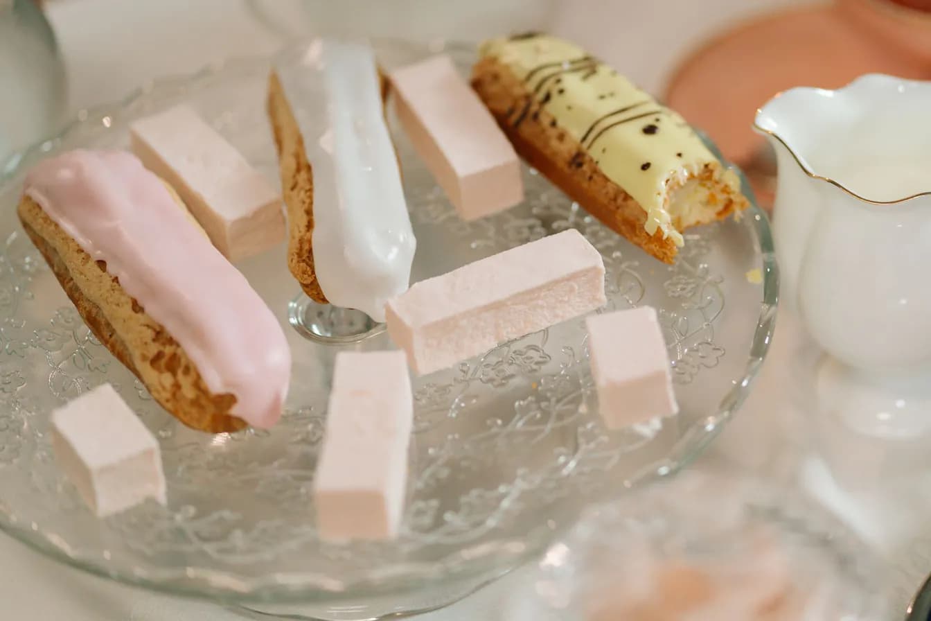 Mini Eclairs