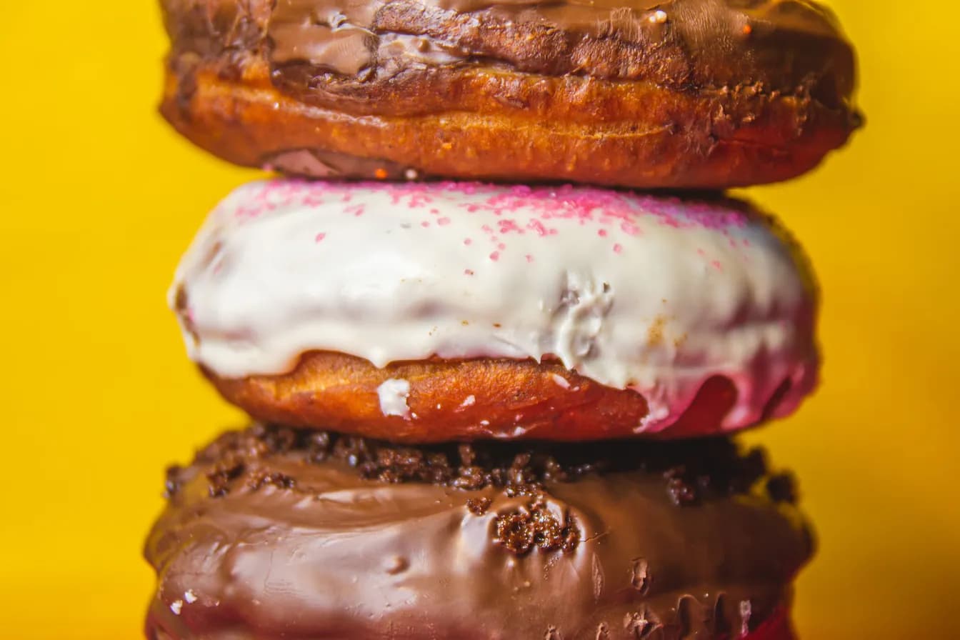 TWEETY & SYLVESTER DOUGHNUT