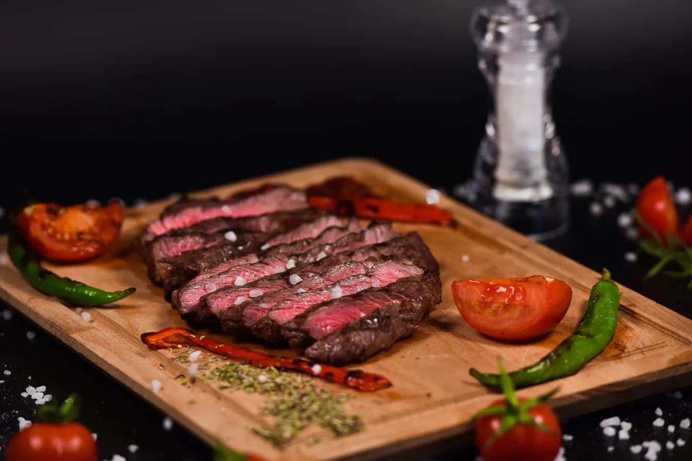 Chopped Steak (10 Oz)