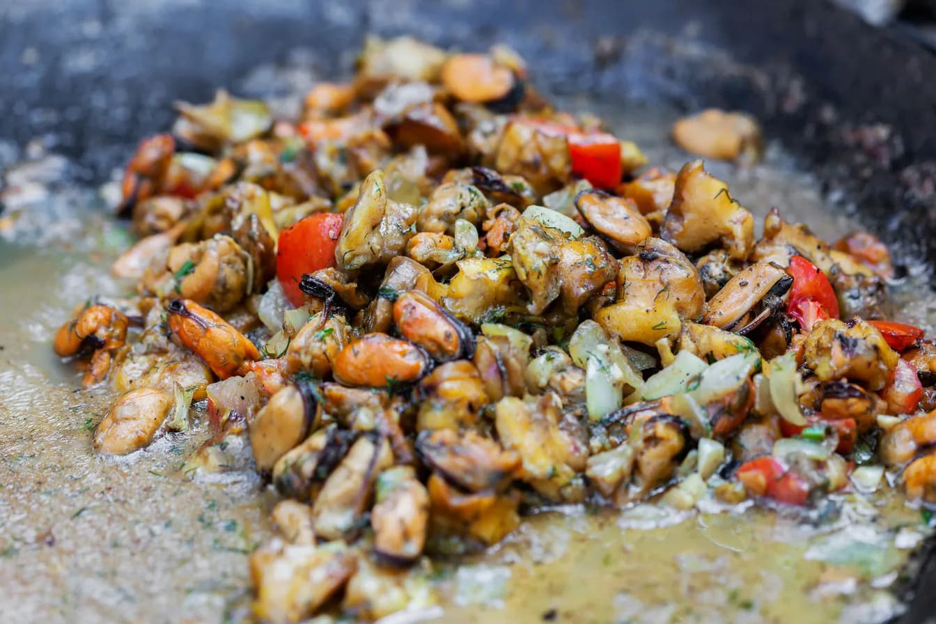 Mussel Pan