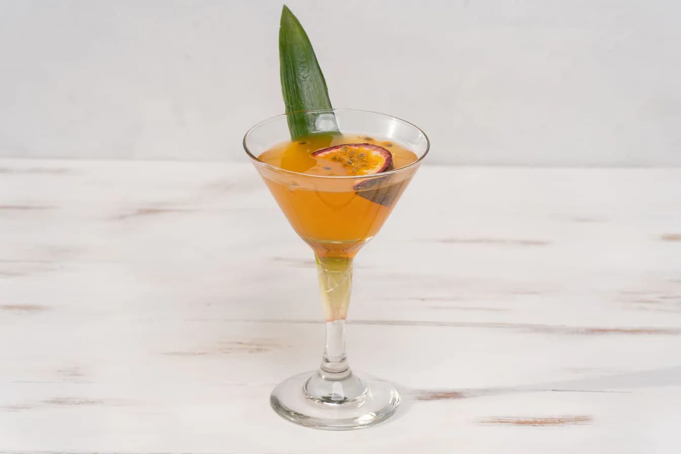 raspberry & passion fruit martini