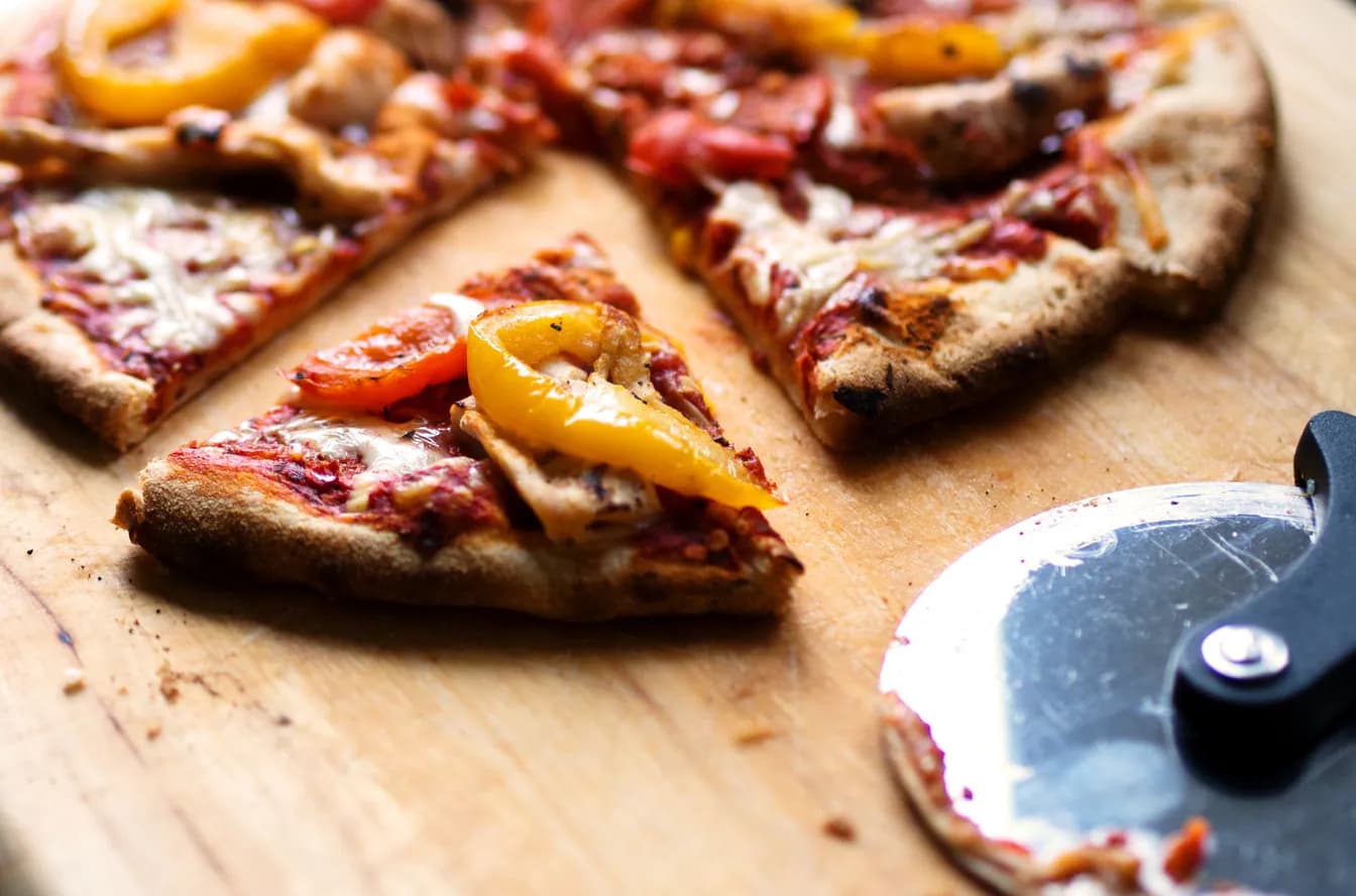 Bianca Pizza Slice
