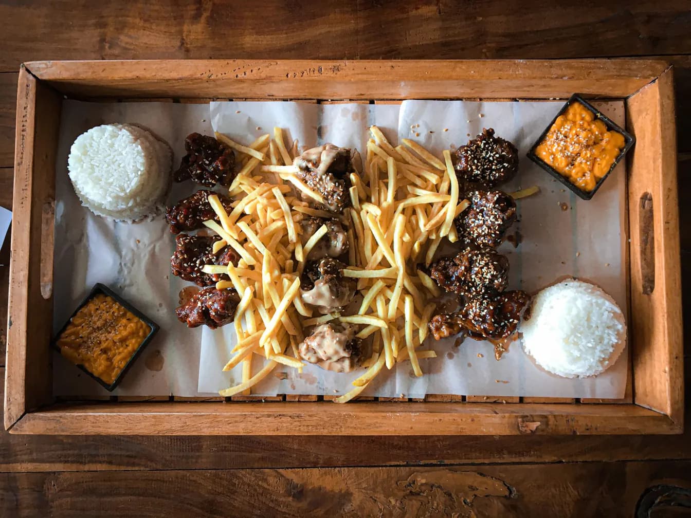 100 Wing Tray