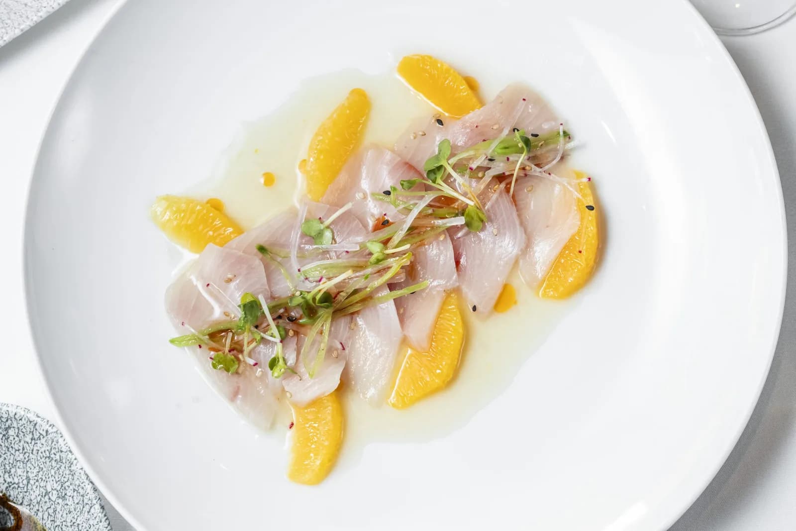 HAMACHI CRUDO
