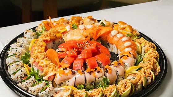 Deluxe Sushi Platter