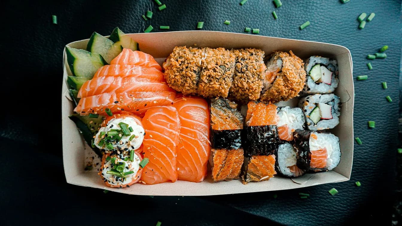 Sushi and Sashimi Platter