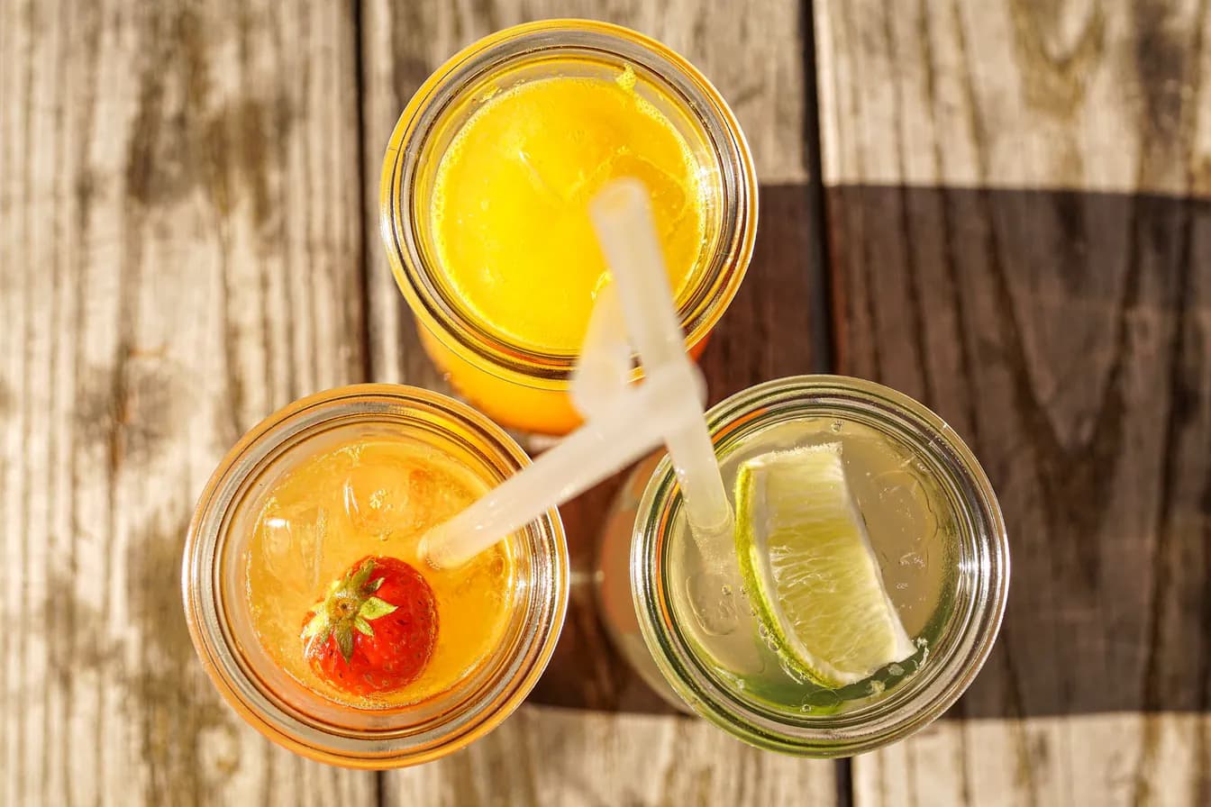 Strawberry Mango Frozen Lemonade