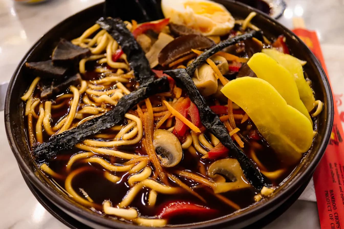 shrooms ramen