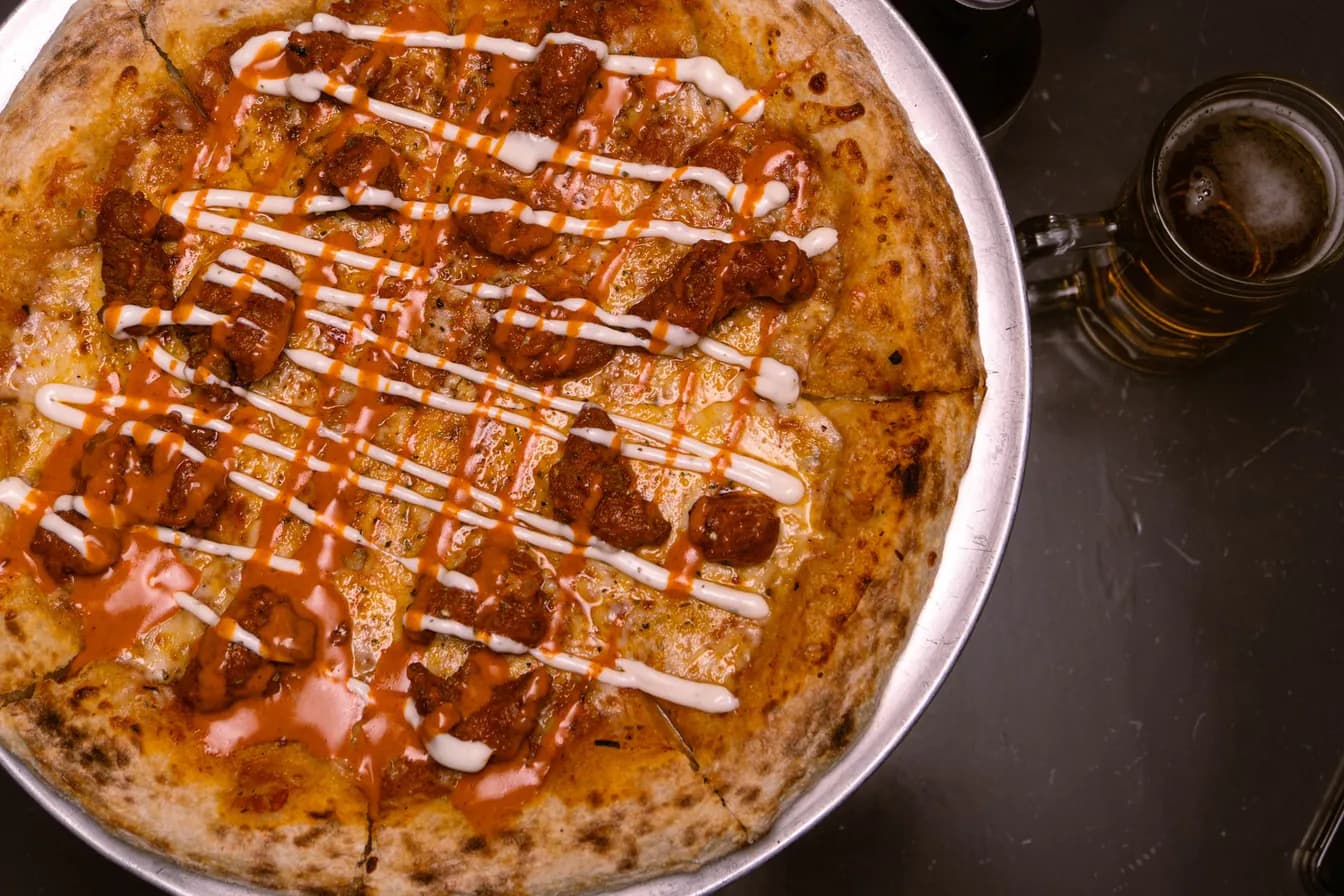 Buffalo Chicken Flatbread Dinner