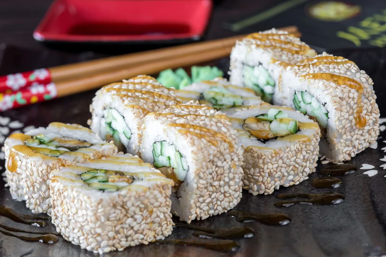 Eel & Cucumber Roll