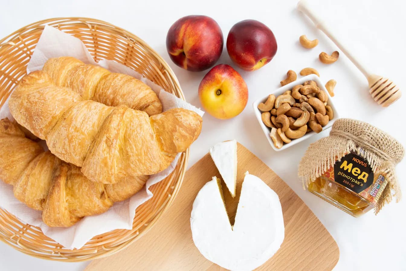 Sweet Tooth Croissant