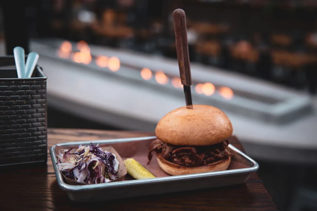 PULLED PORK SANDWICH