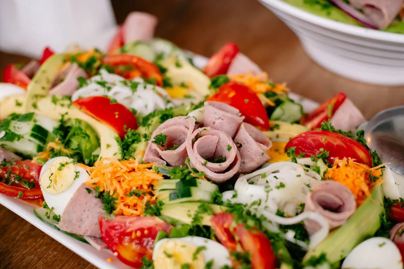 Hook & Ladder Salad