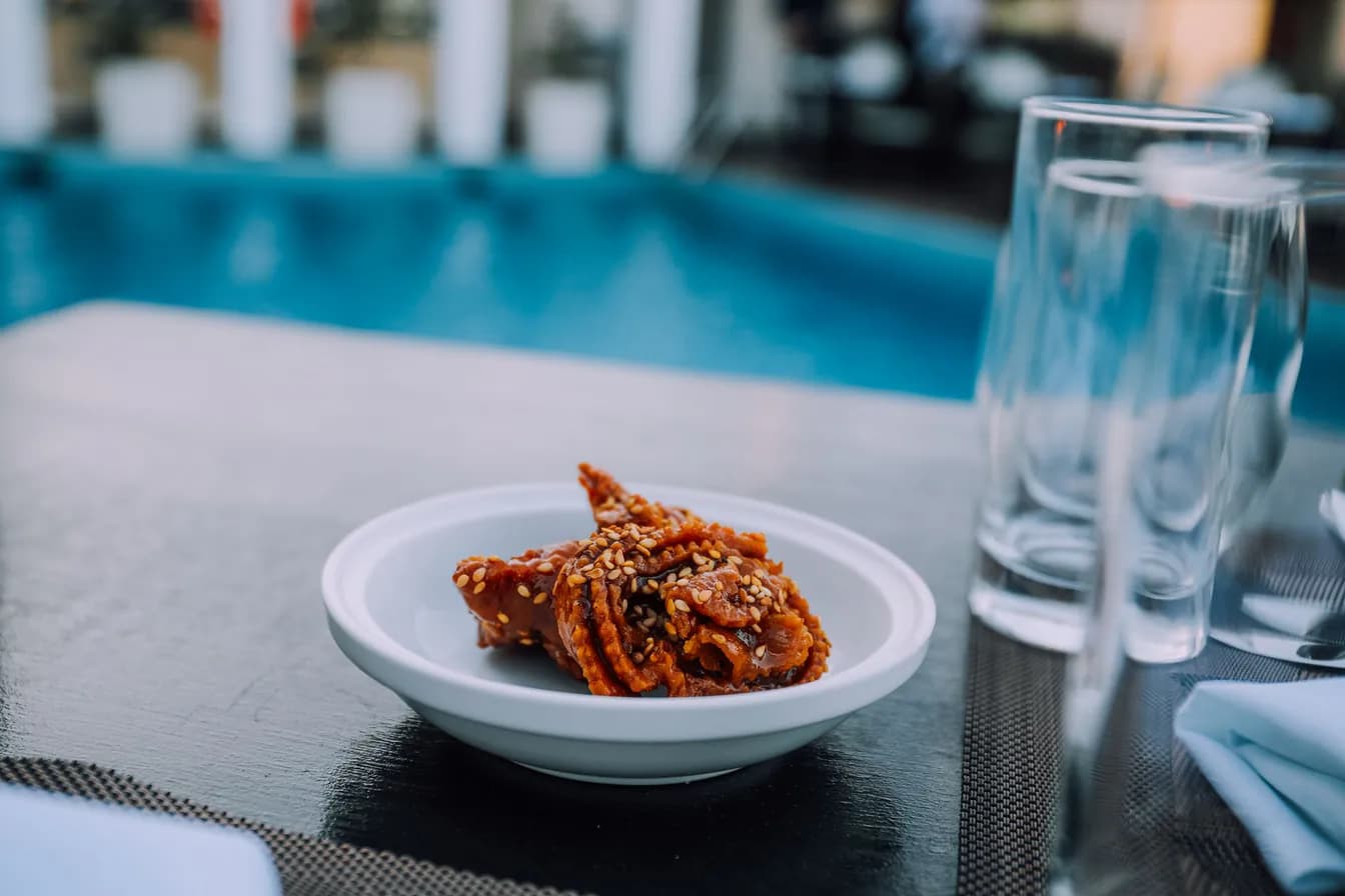 Poolside Tots