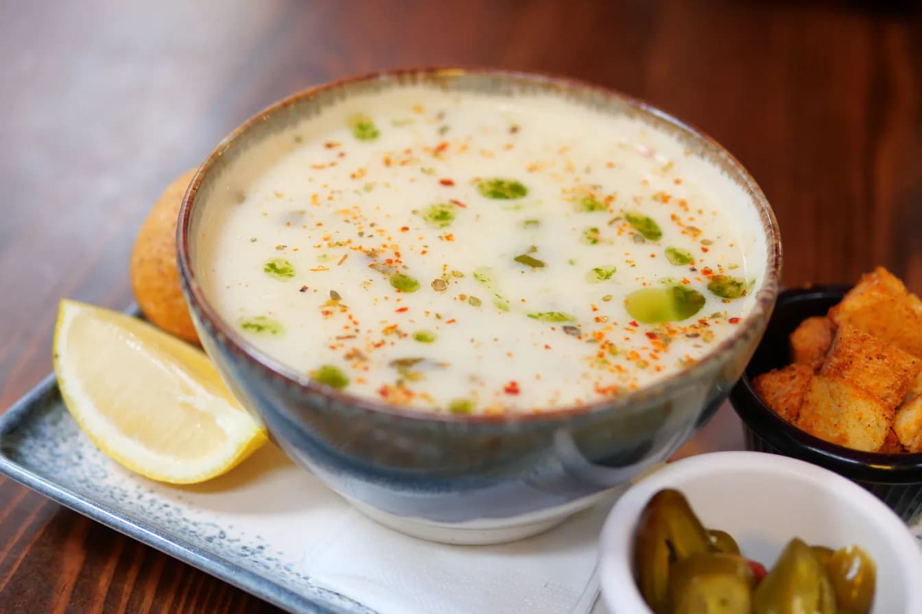AVGOLEMONO SOUP (CHICKEN LEMON SOUP)