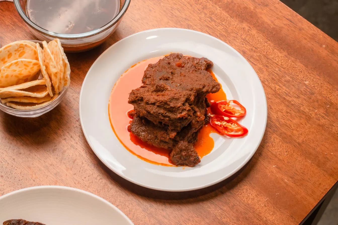 CARNE GUISADA
