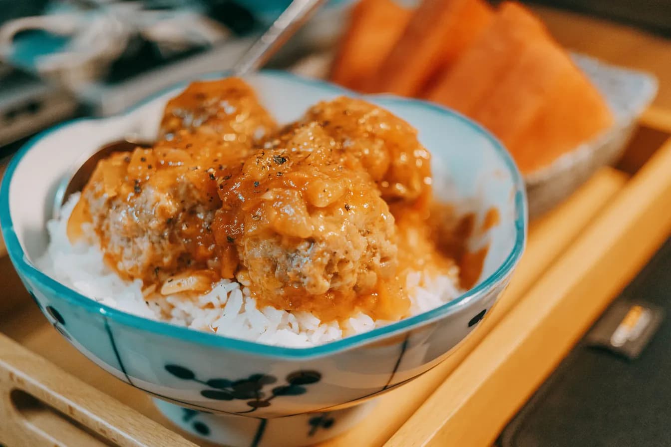 MEAT BALLS