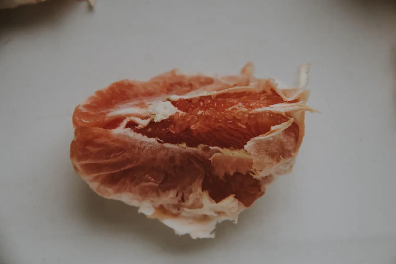 PULPY GRAPEFRUIT