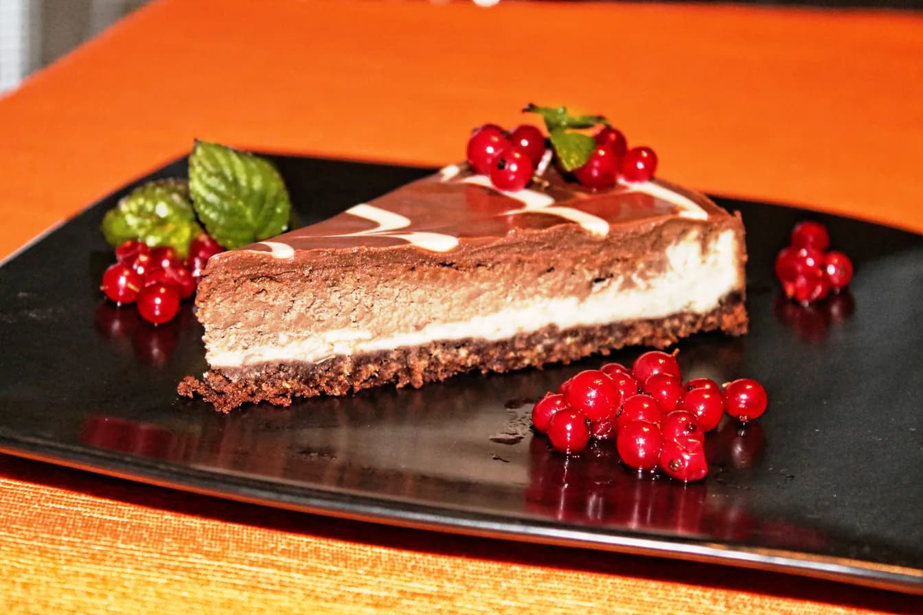 FLOURLESS CHOCOLATE TORTE