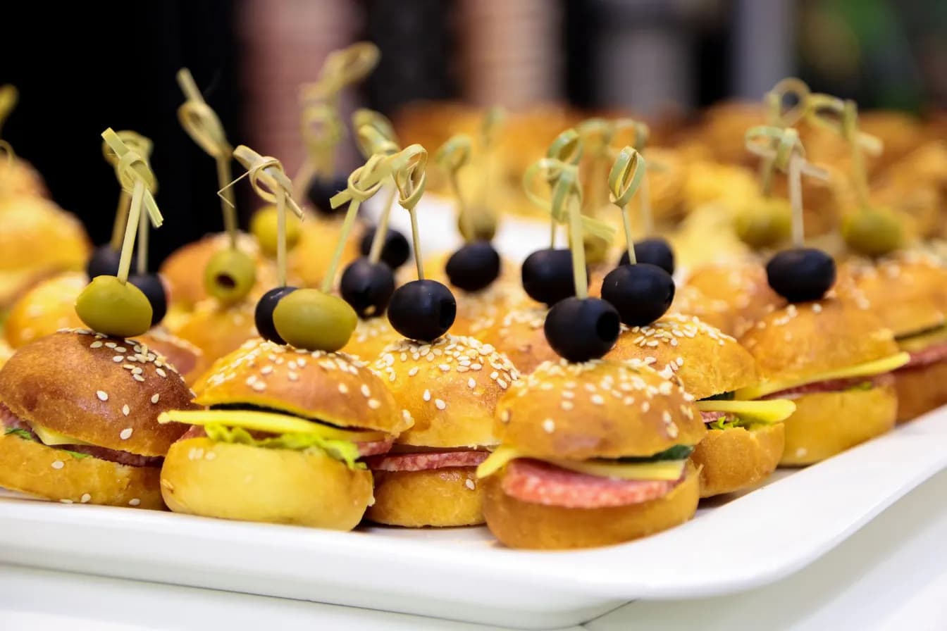 Mini Cheeseburgers