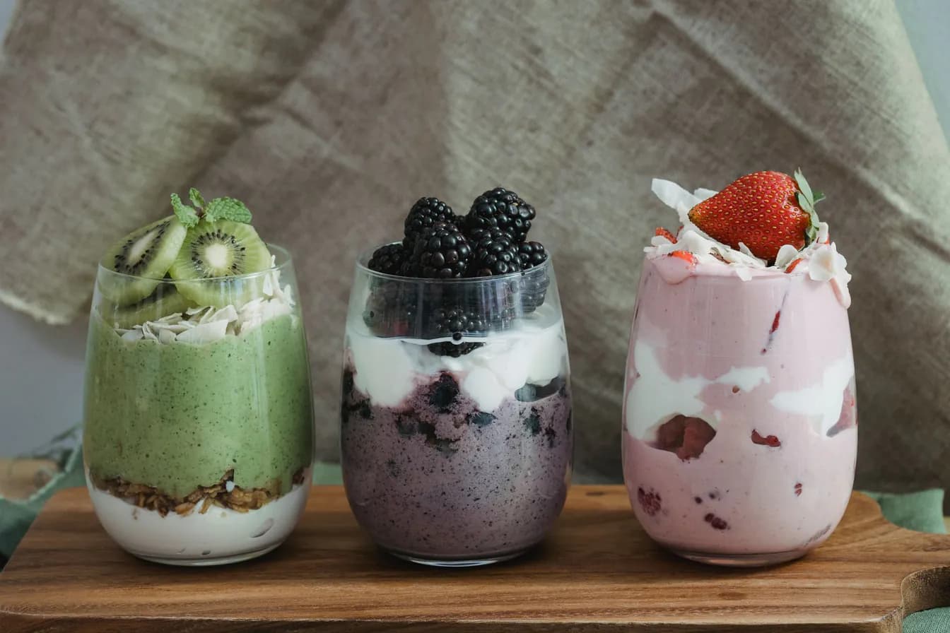 Fruit & Greek Yogurt Cup