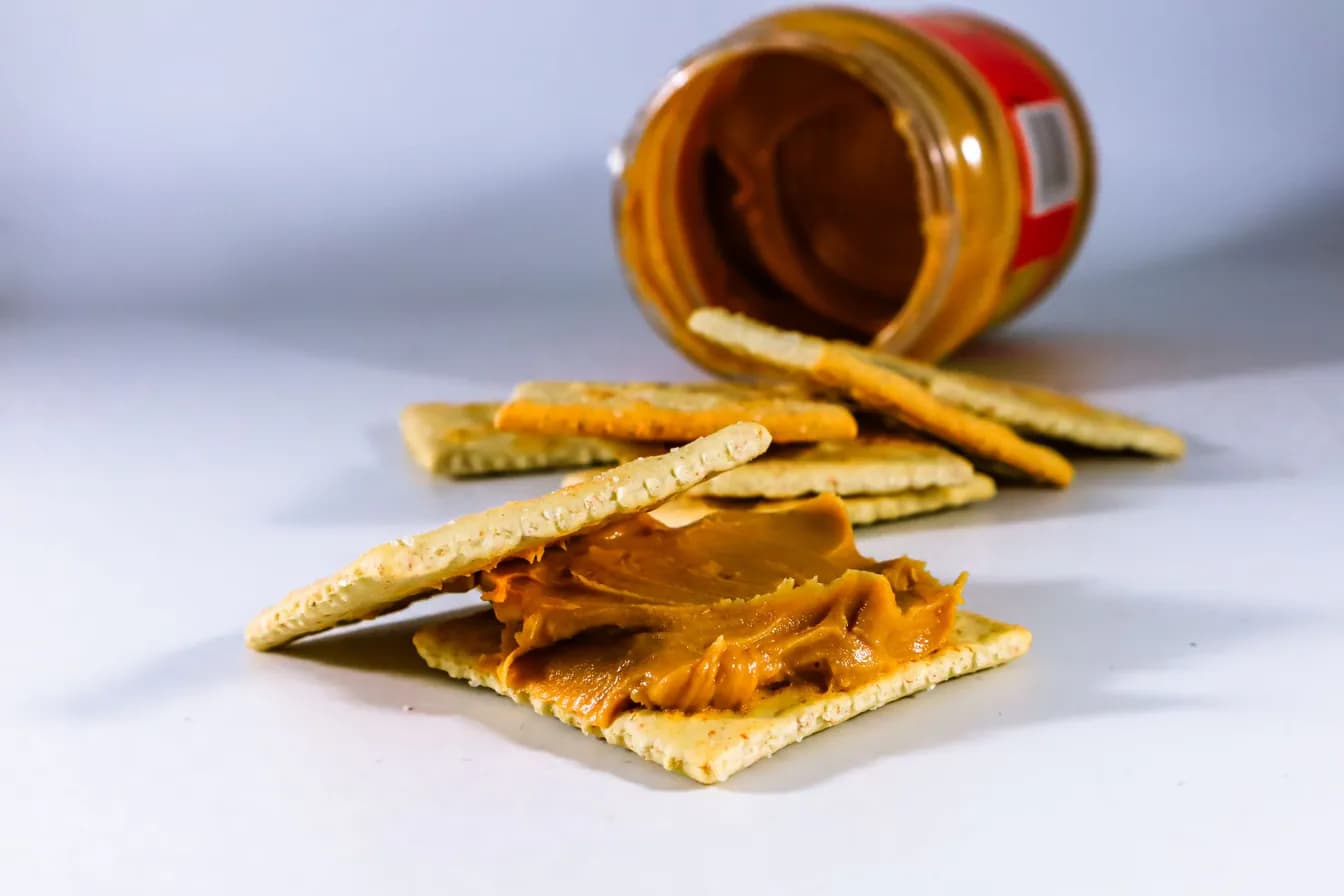 CHOCOLATE PEANUT BUTTER